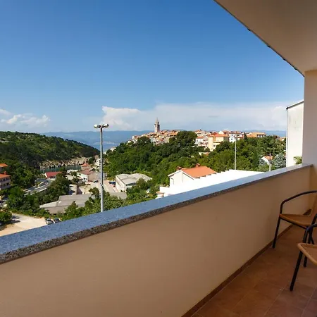 Apartment Mirela Vrbnik (Primorje-Gorski Kotar)